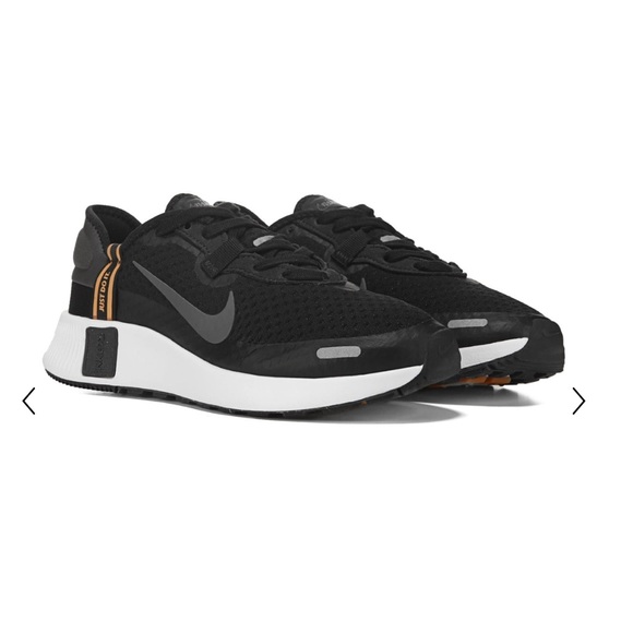 Nike Reposto Sneaker LIKE NEW - Picture 1 of 5